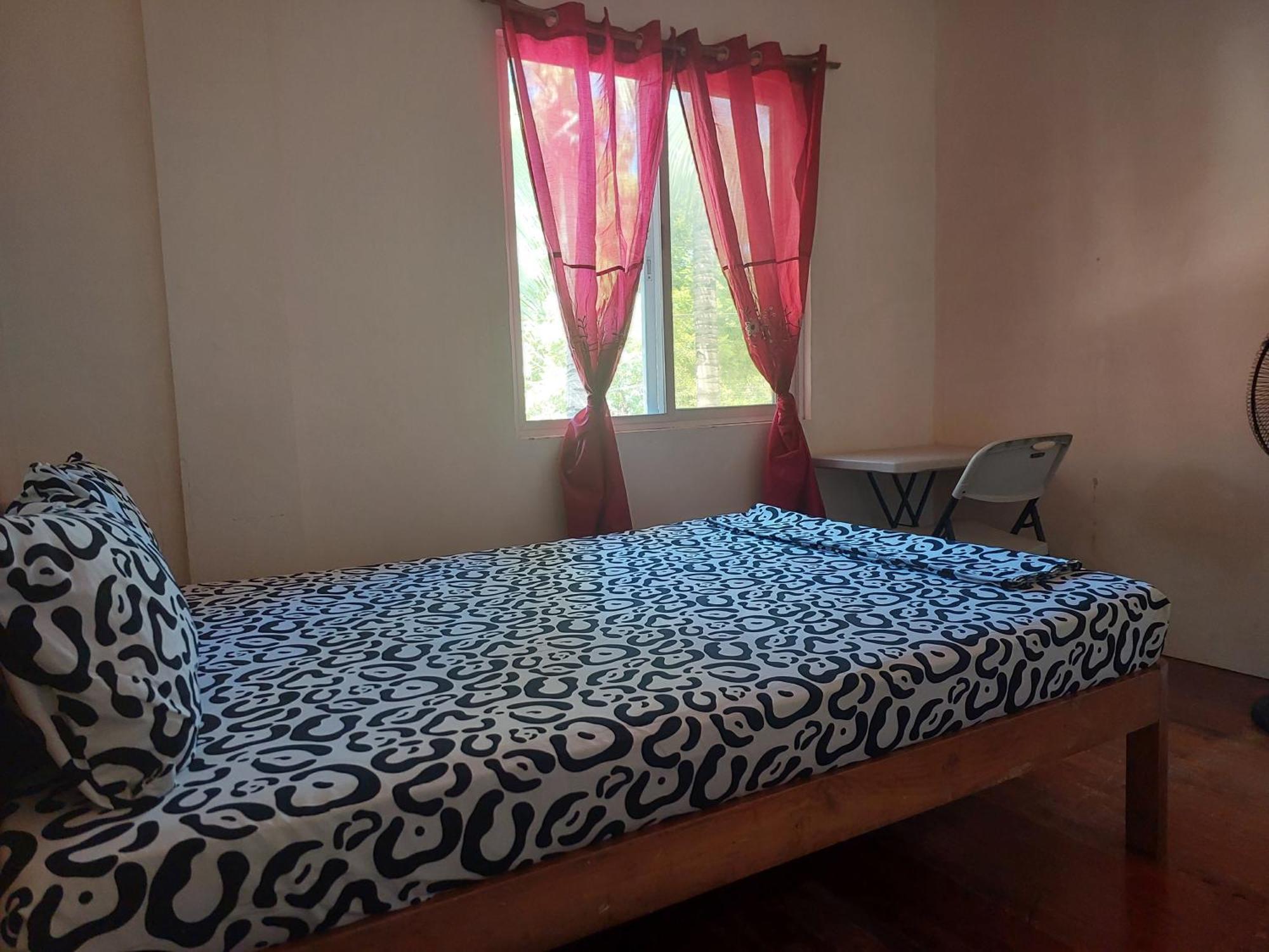 Stevrena Accommodations Santa Fe  Bagian luar foto